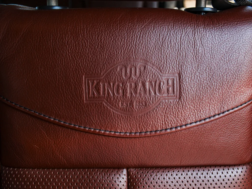 Used 2013 White Platinum Metallic Tri-Coat Ford King Ranch image 29