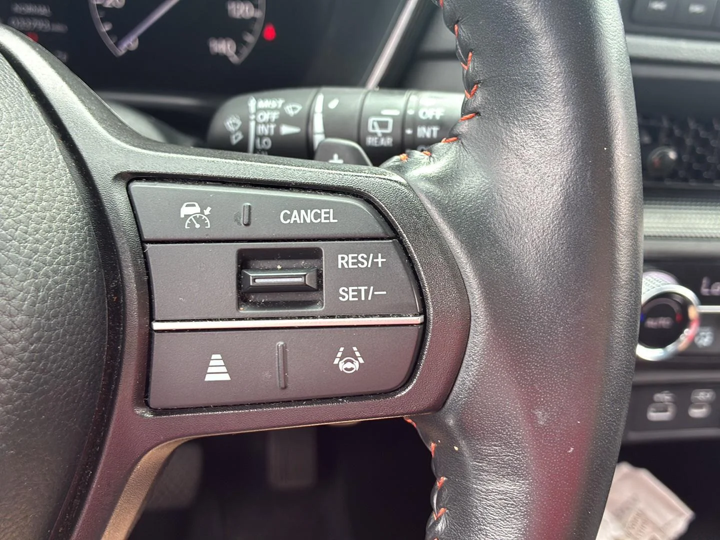 Used 2024 Meteorite Gray Metallic Honda Sport image 7