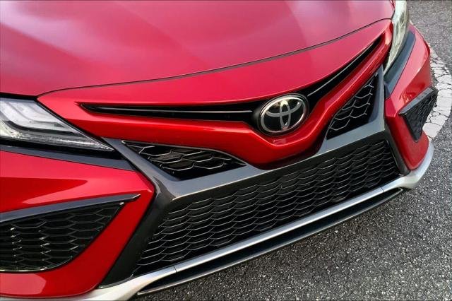 Certified Used 2023 SUPERSONIC RED/BLACK Toyota  image 30
