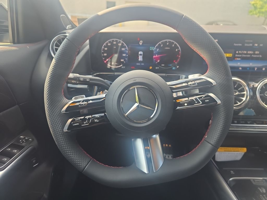 New 2026 Polar White Mercedes-Benz GLA 250 image 14