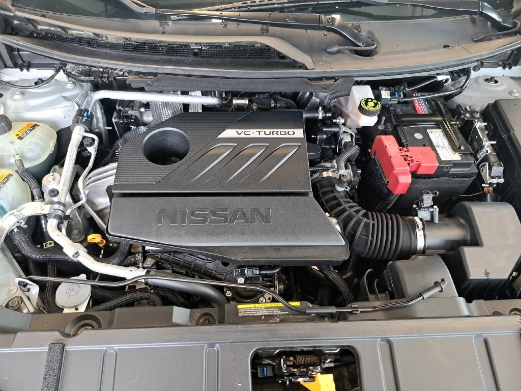 Used 2023 Gray Nissan SL image 35