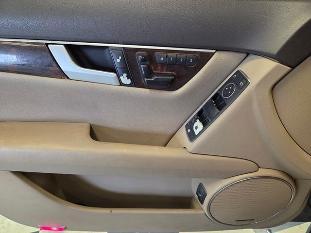 Used 2012 Gray Mercedes-Benz C 250 image 28