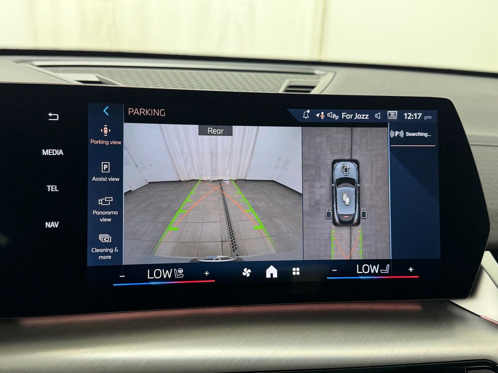 New 2026 Brooklyn Grey Metallic BMW xDrive28i image 27