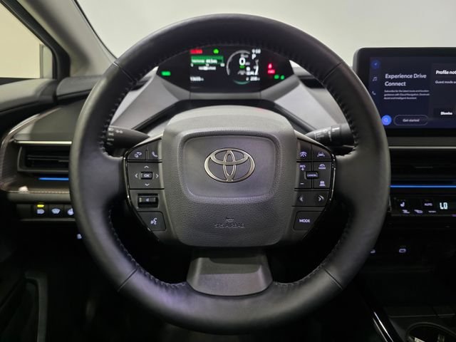 Used 2023  Toyota XLE image 16