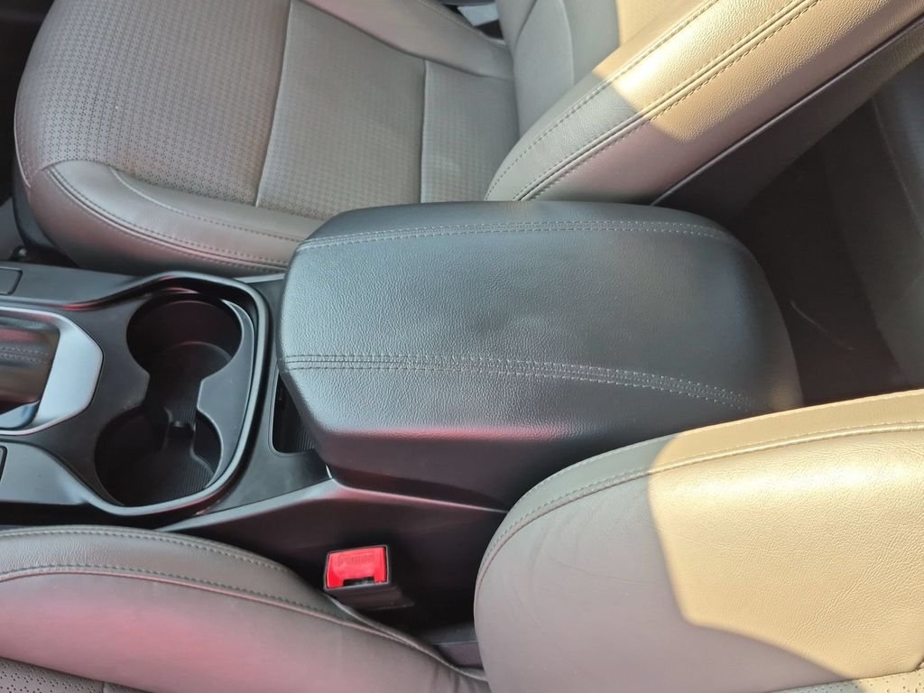 Used 2014 Black Hyundai Base image 20