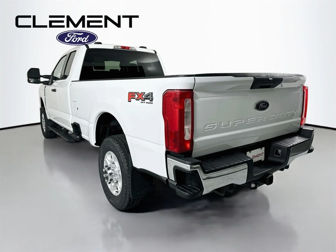 New 2026 Oxford White Ford F-350® XLT image 8