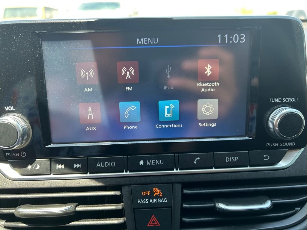 Used 2024 Black Nissan 2.5 S image 7