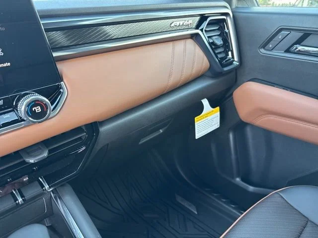 2026 GMC Canyon AT4 - Photo 36