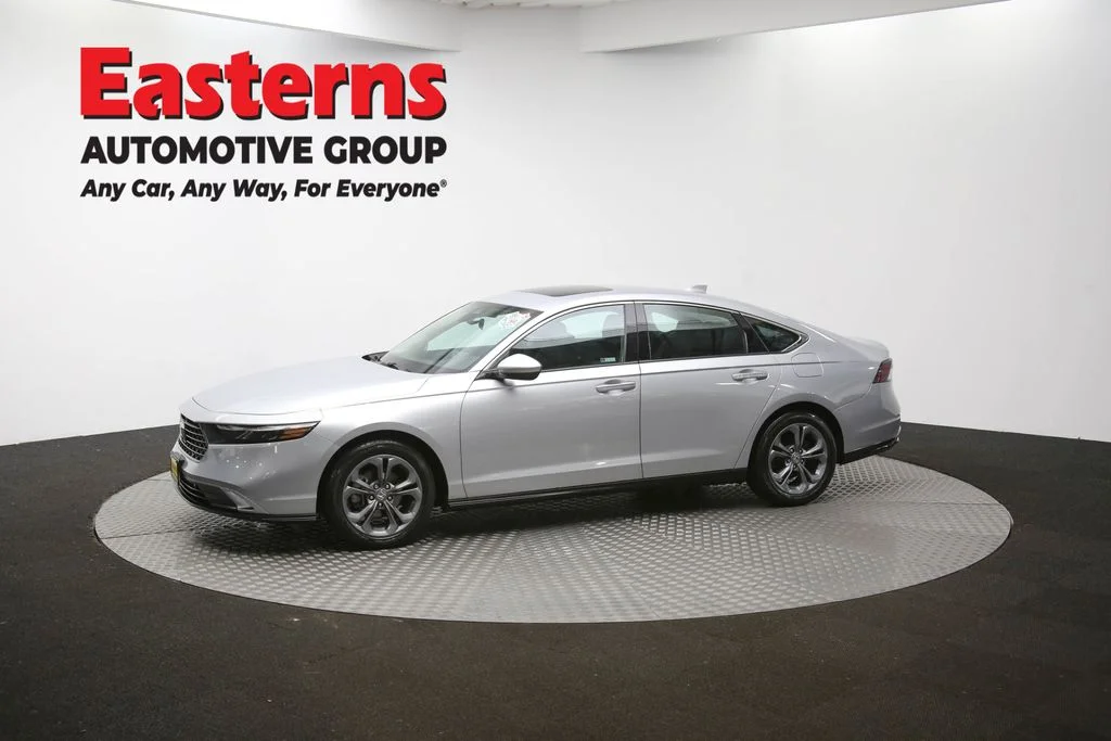 Used 2023 Silver Honda EX image 55