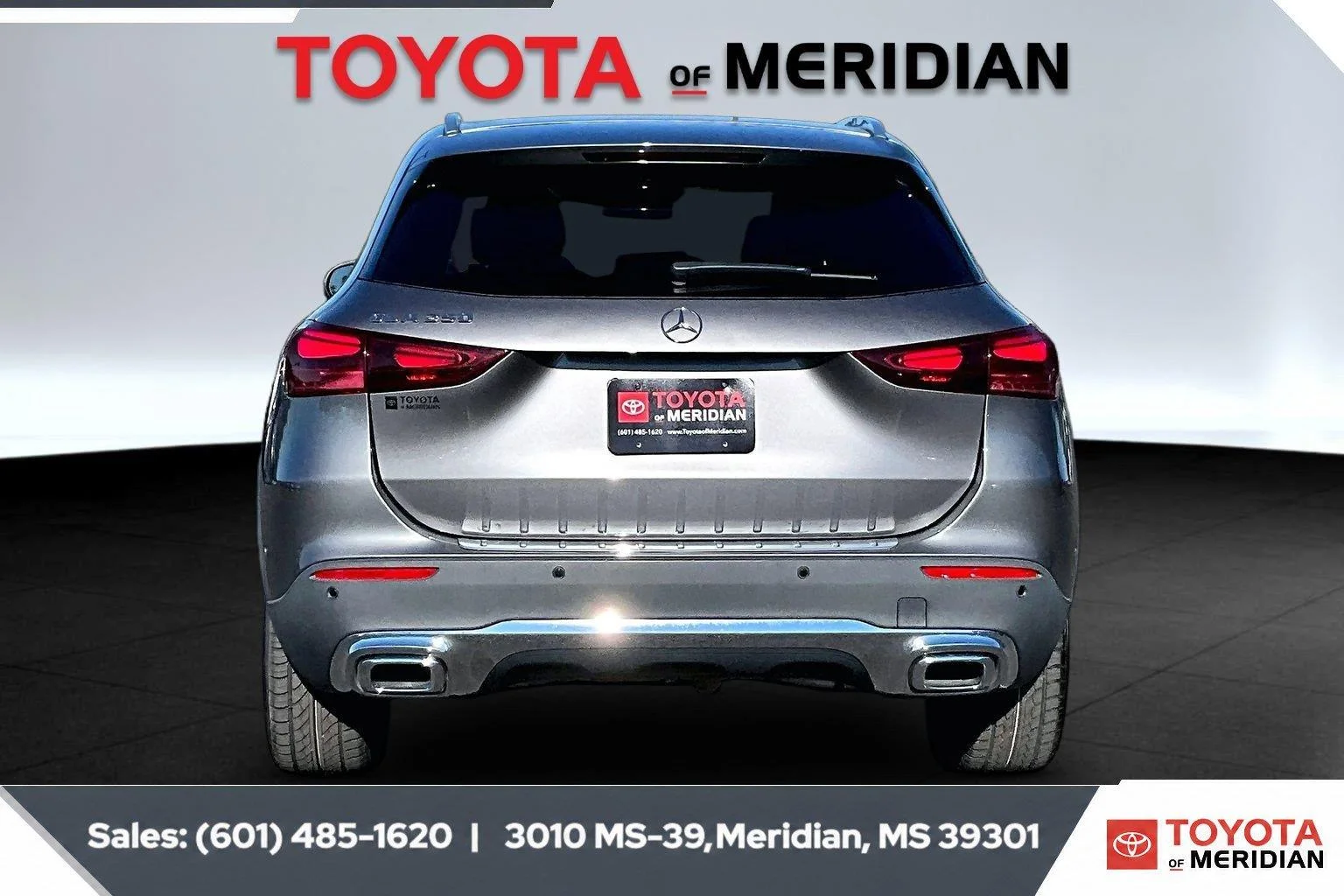 Used 2024 GRAY Mercedes-Benz GLA 250 SUV image 4