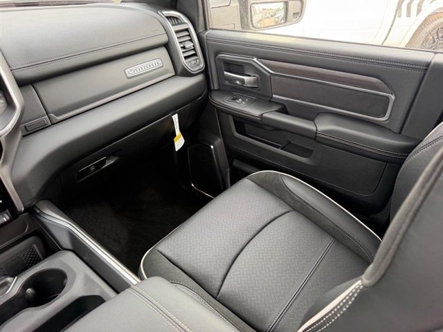 New 2027 Ceramic Gray Clear-Coat Exterior Paint RAM Laramie image 16