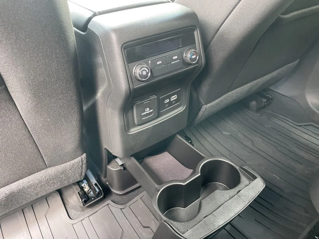 Used 2023 Black GMC SLE image 31