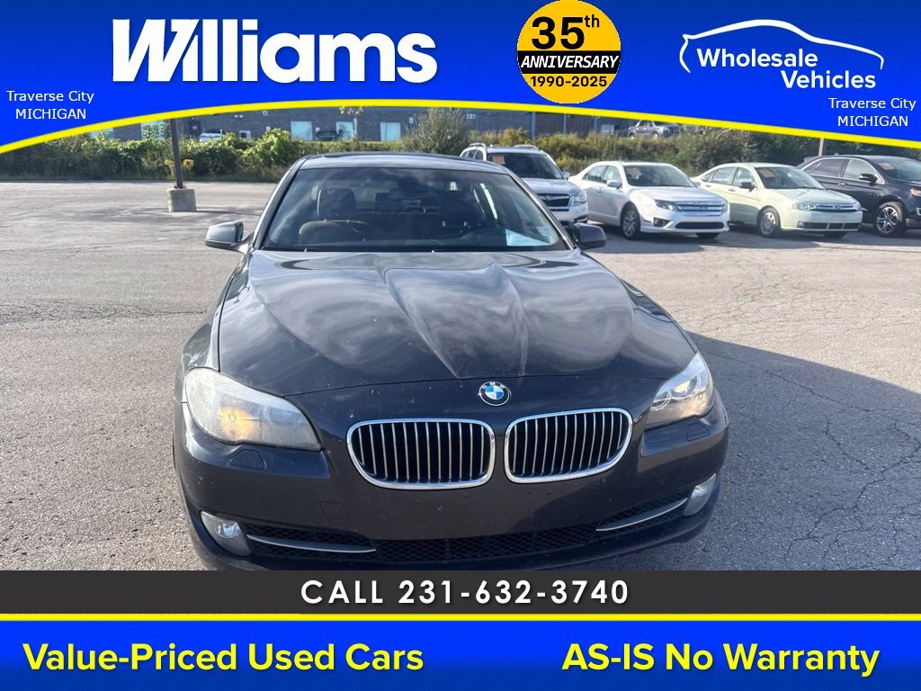 Used 2011 Dark Graphite BMW 535i xDrive image 5