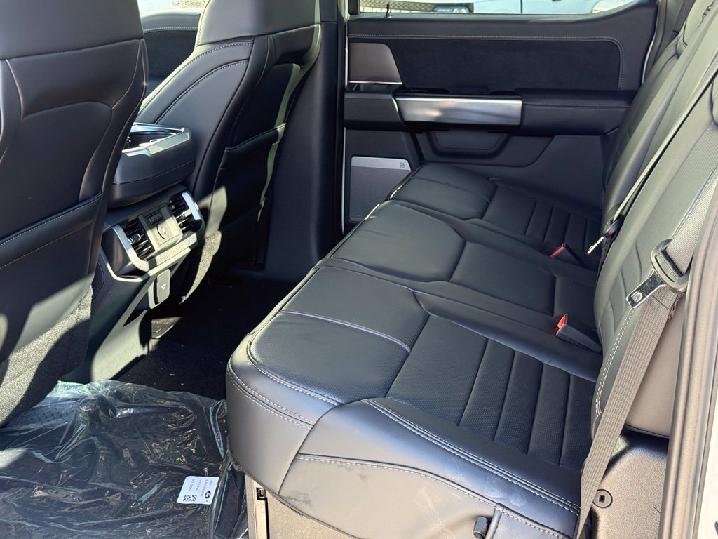 New 2026 Star White Metallic Tri-Coat Ford Platinum® image 7
