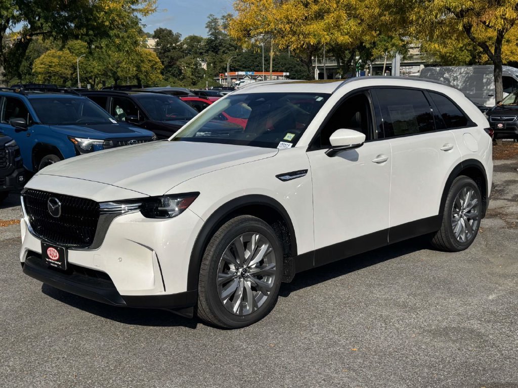 New 2026 Rhodium White Premium Mazda 3.3 Turbo Preferred AWD image 2