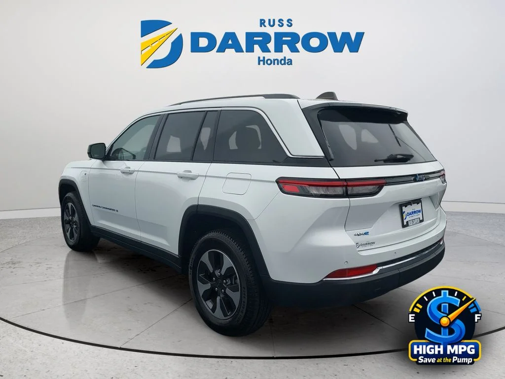 Used 2024 White Jeep 4xe image 3