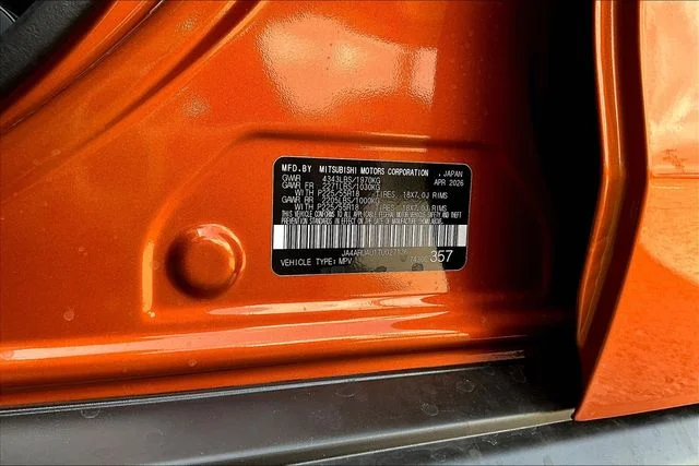 New 2026 Orange Mitsubishi 2.0 LE image 8