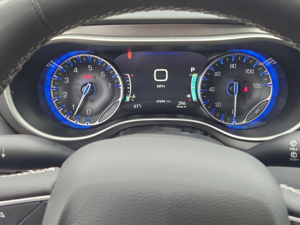 2023 Chrysler Pacifica Touring L - Photo 41