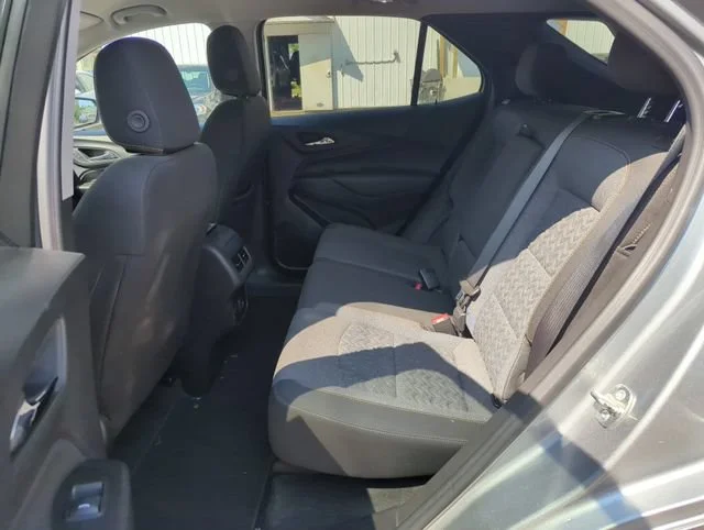Used 2024 Sterling Gray Metallic Chevrolet LT image 31