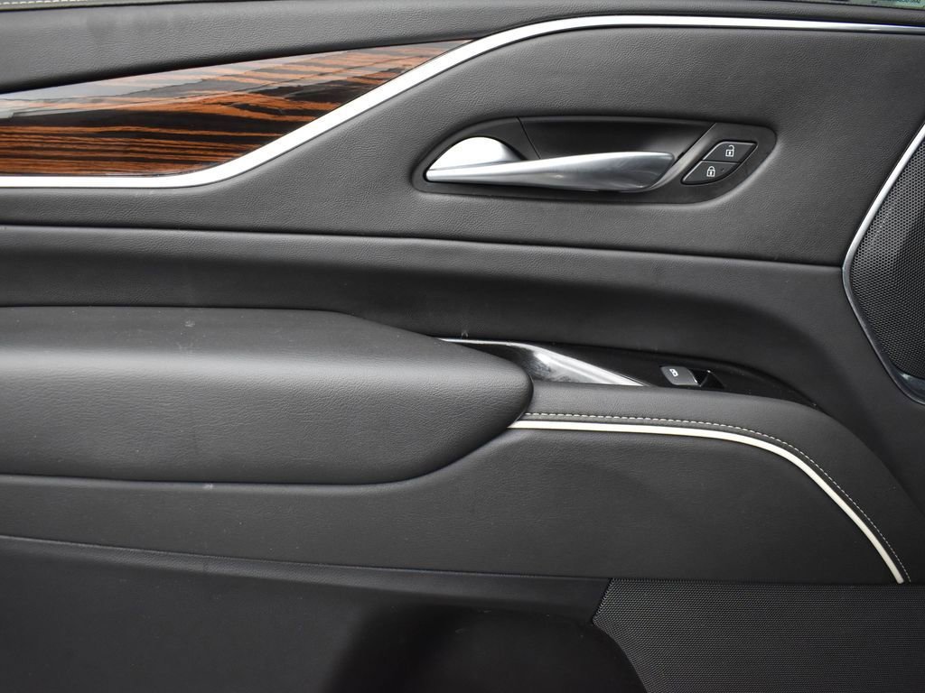2021 CADILLAC ESCALADE - Image 24