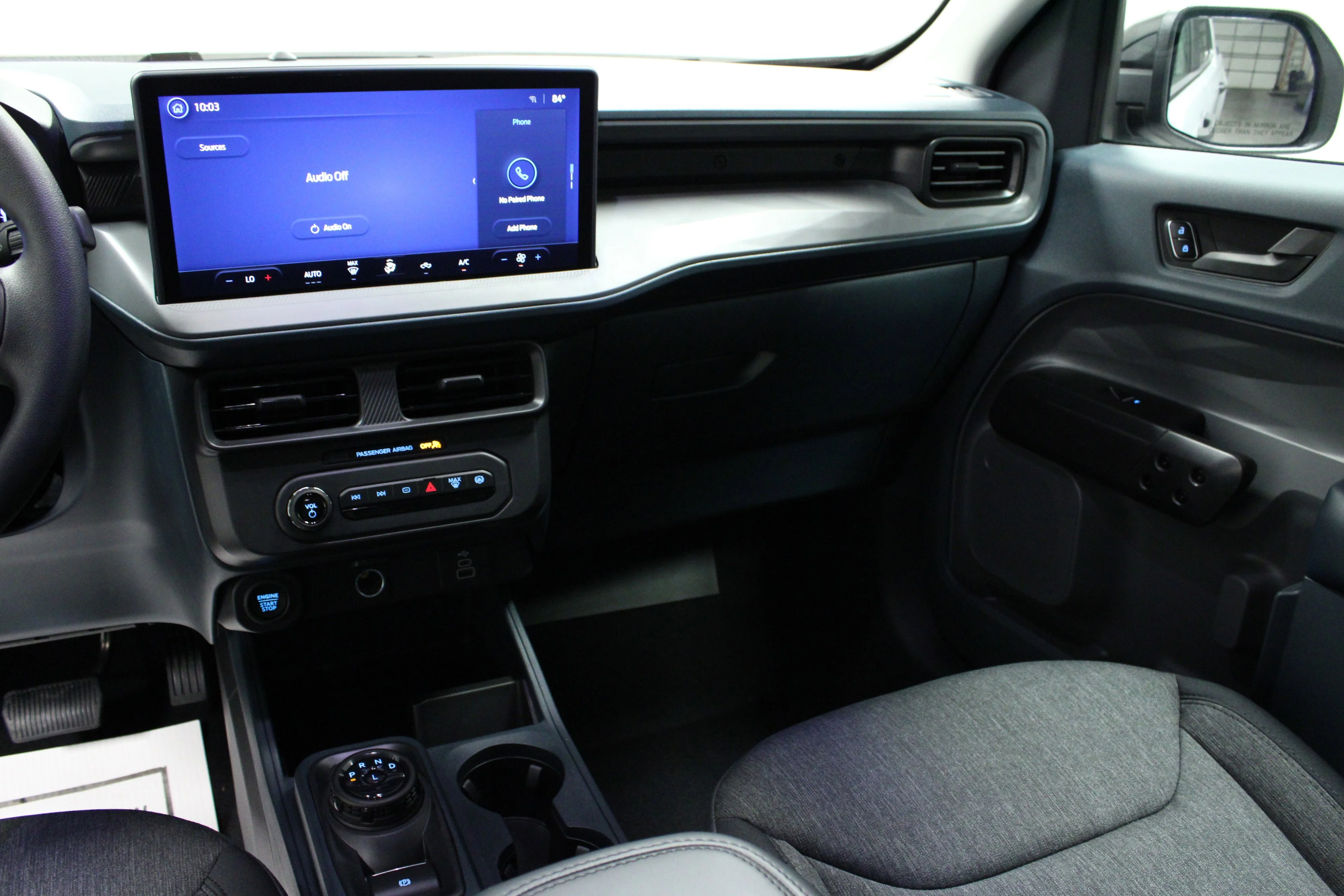 New 2025 Space White Metallic Ford XLT image 19