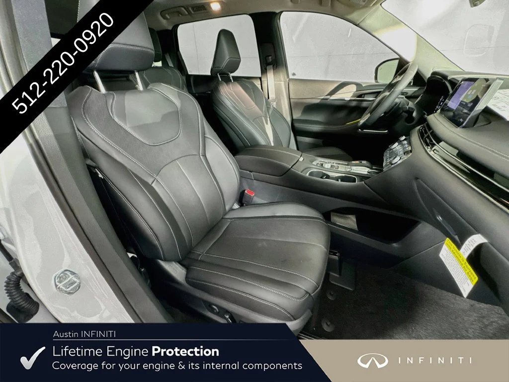 New 2027 White INFINITI LUXE image 38
