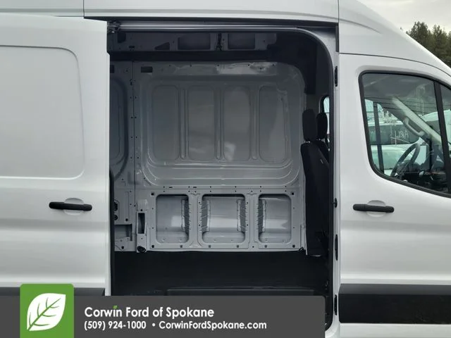 New 2026 Oxford White Ford Base image 10