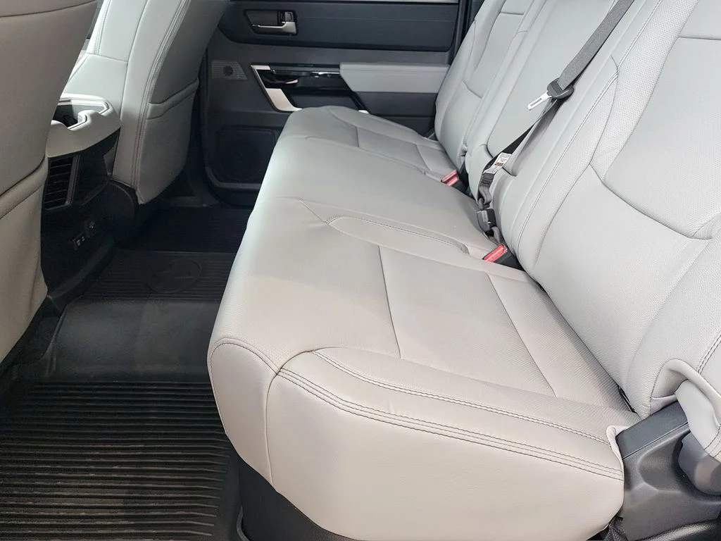 2026 Toyota Tundra Limited - Photo 10