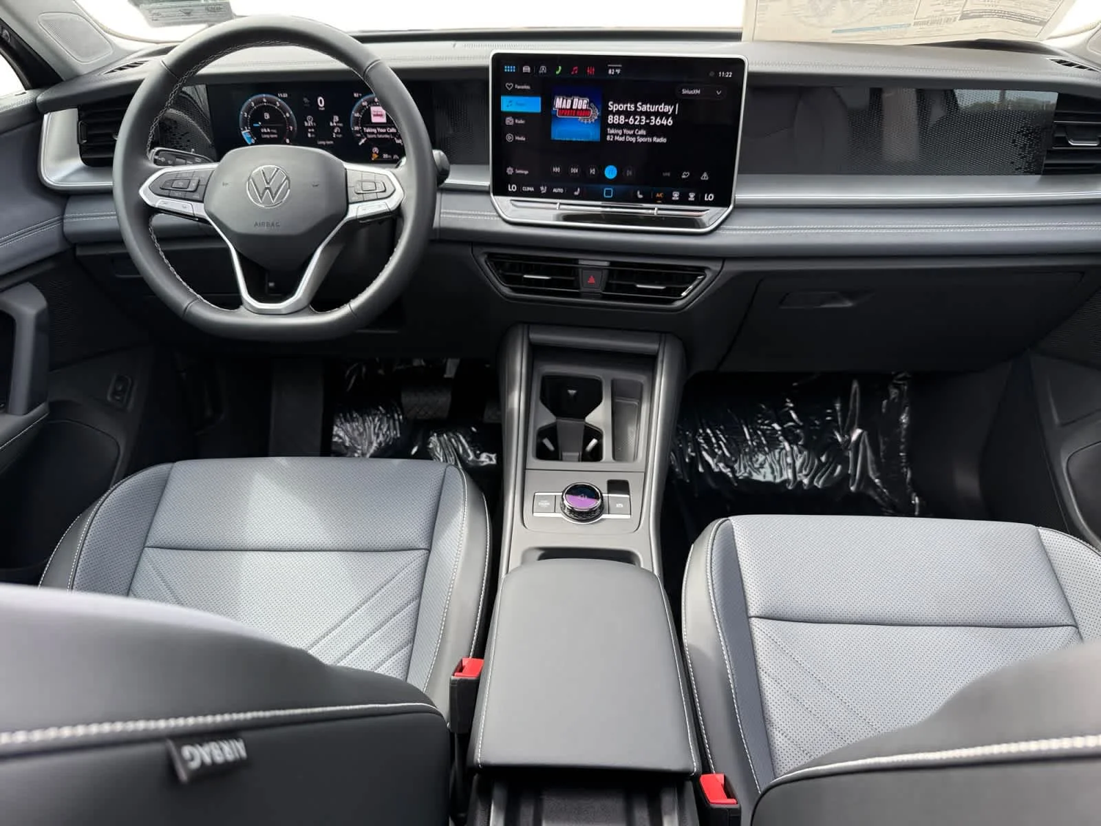 2026 Volkswagen Tiguan SE - Photo 24