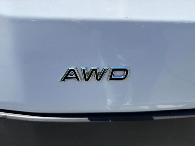 Used 2023 White Ford Base image 7