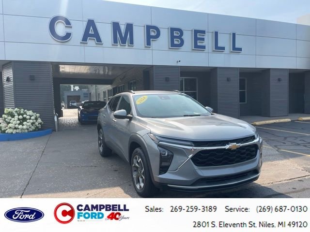 Used 2024 Sterling Gray Metallic Chevrolet LT image 1