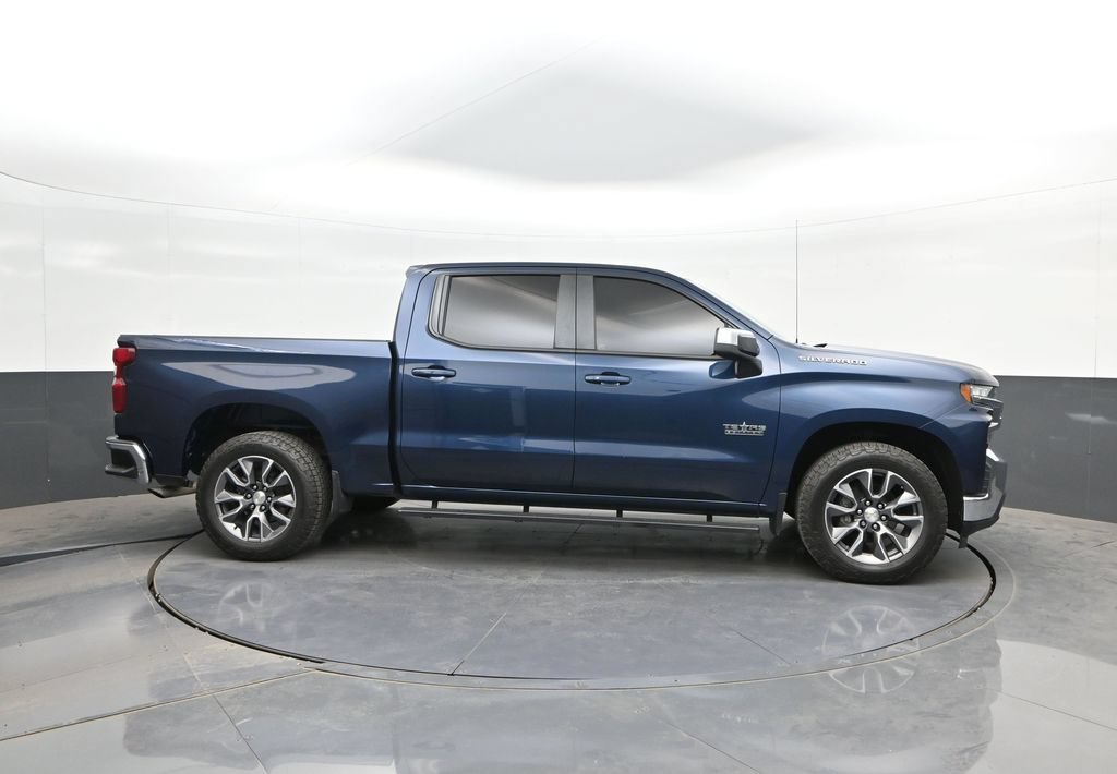 Used 2020 Blue Chevrolet LT image 24