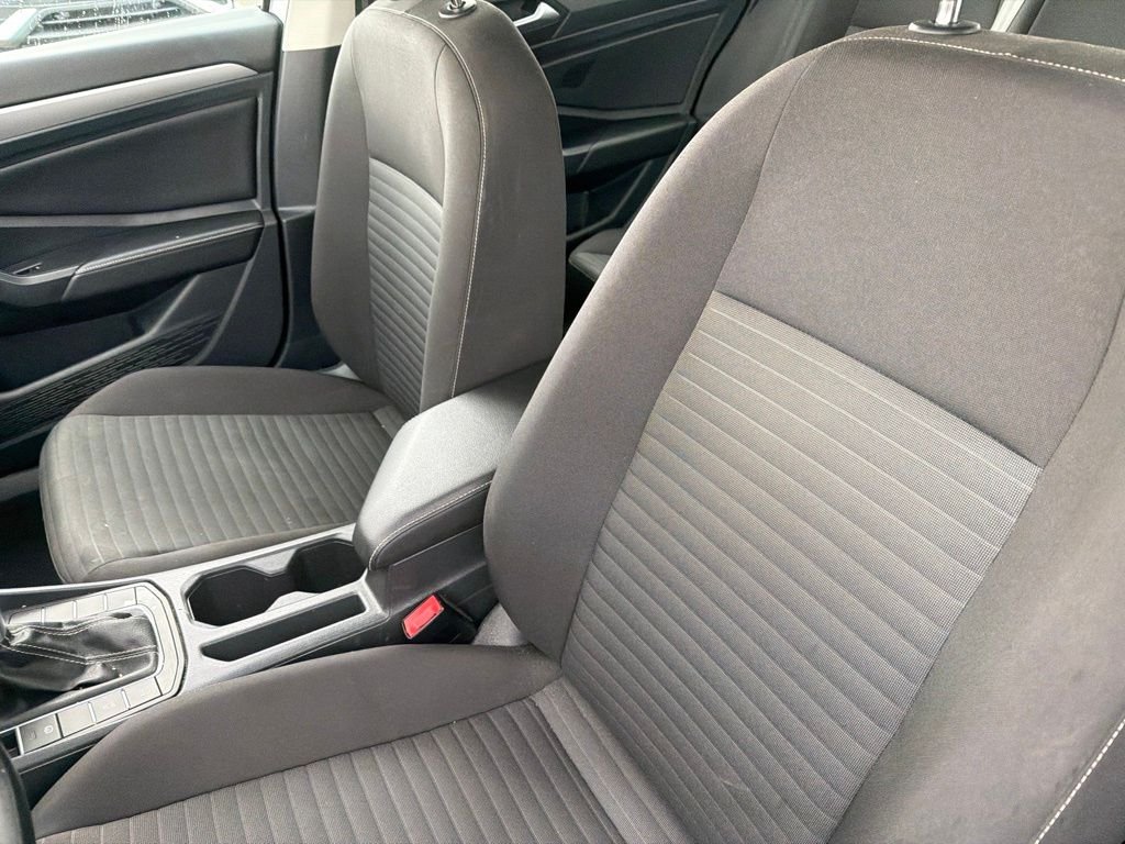 Used 2024 Silver Volkswagen 1.5T S image 13