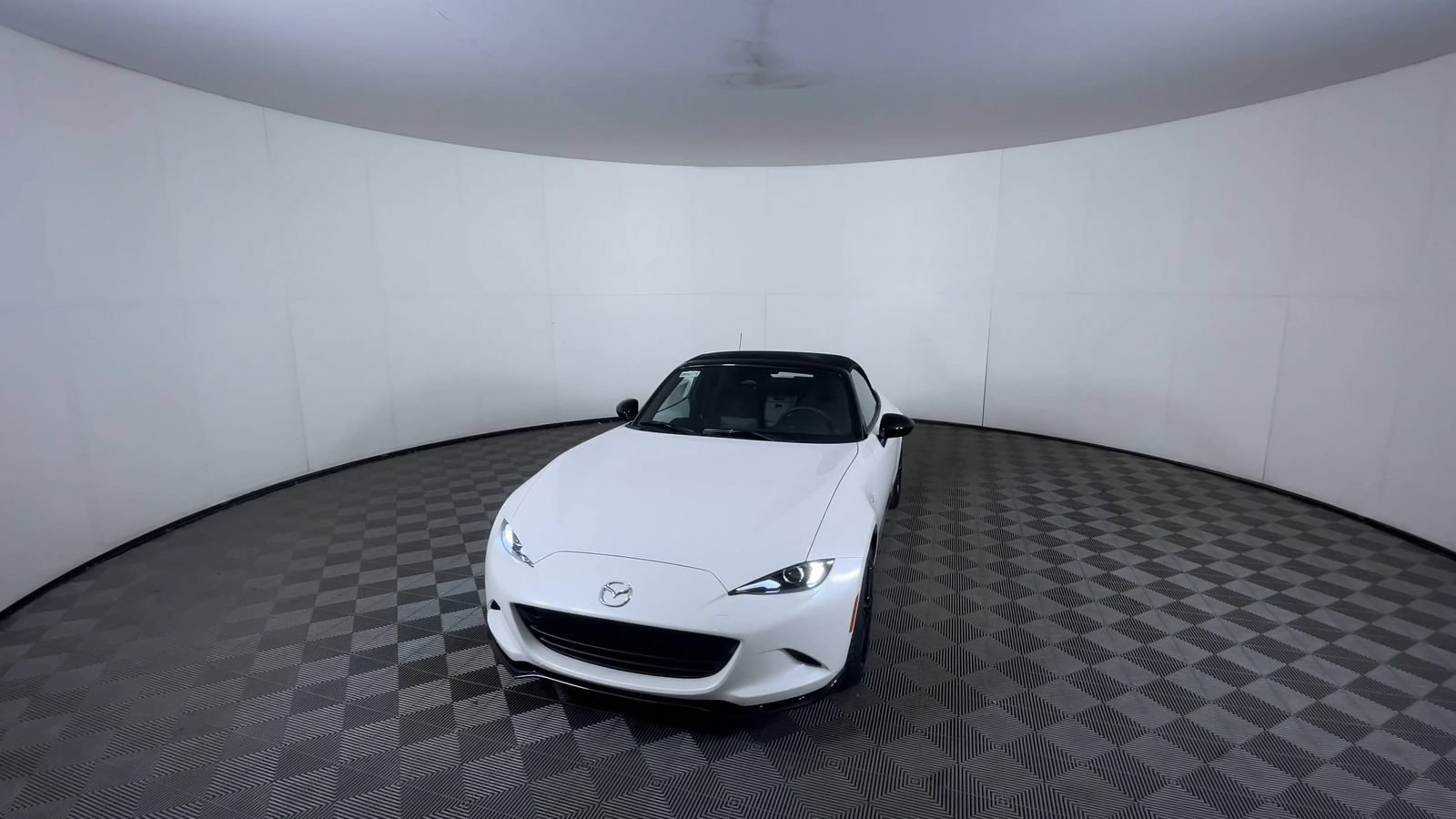 New 2026 Snowflake White Pearl Mazda Club image 3