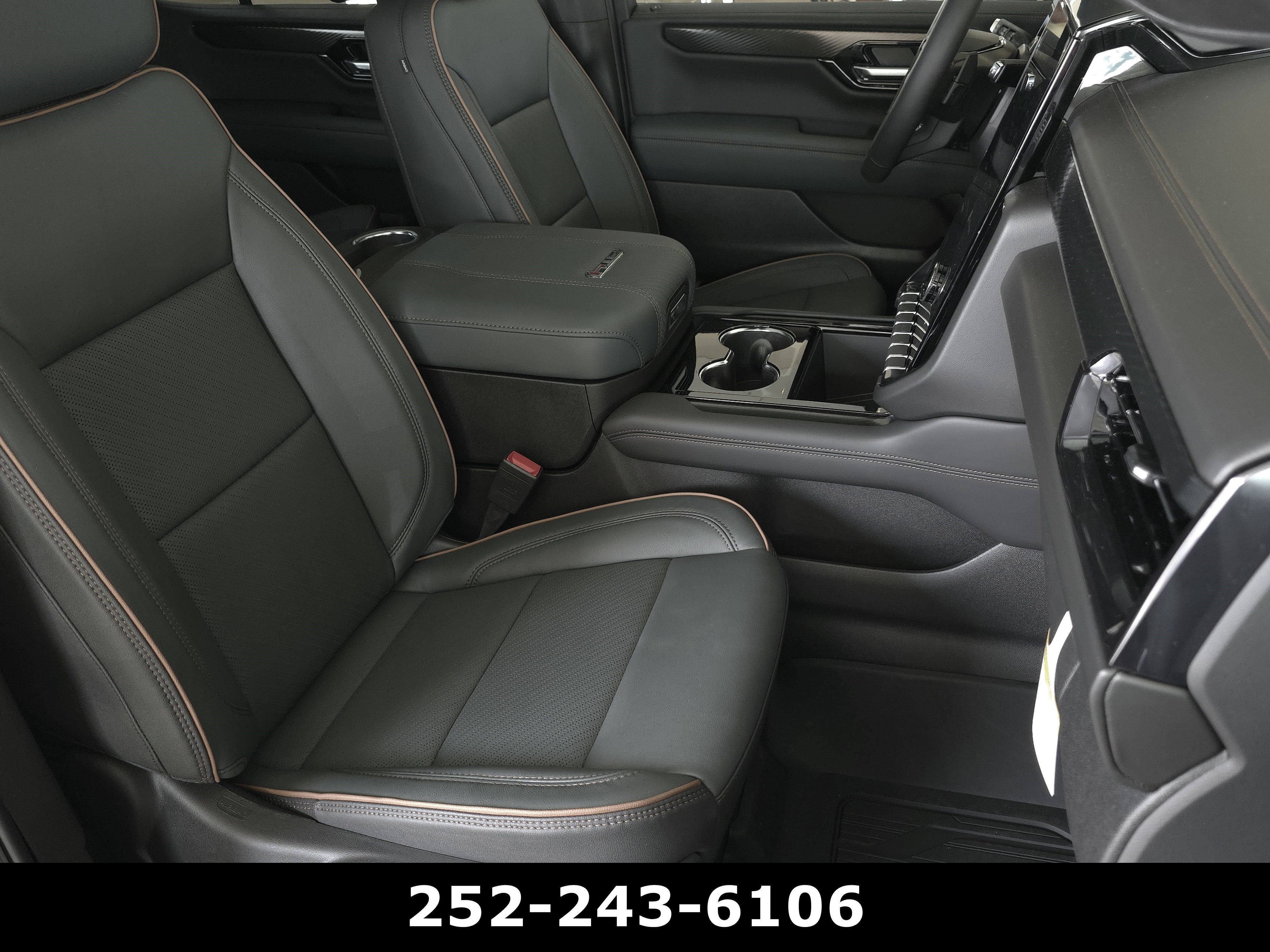 Used 2026 Midnight Pine GMC AT4 image 47