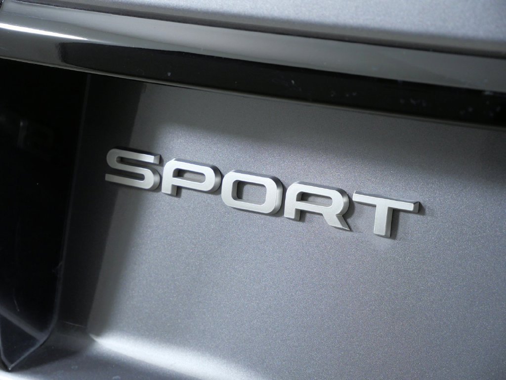 Used 2024 Gray Land Rover S image 13