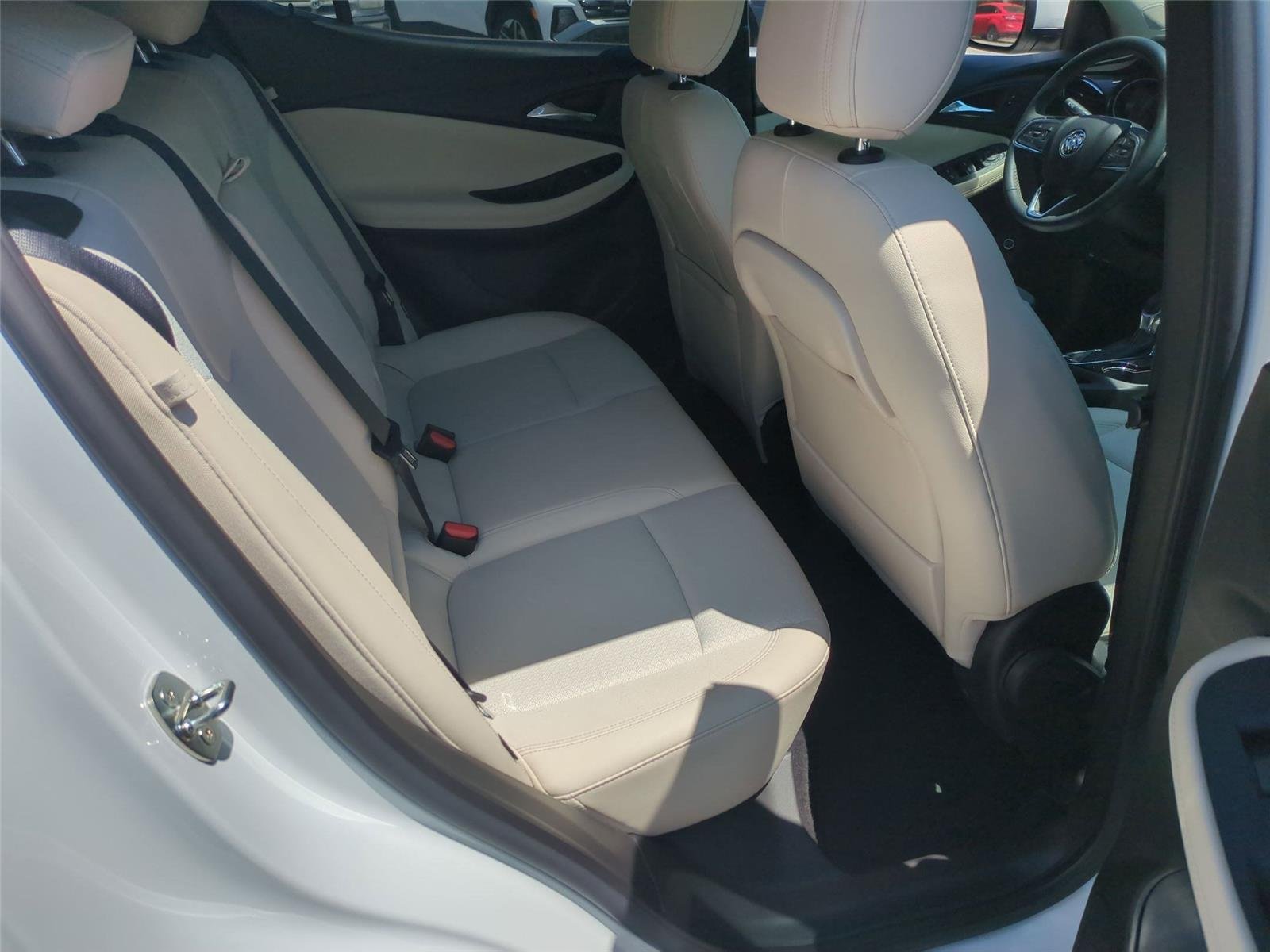 Used 2023 Summit White Buick Select image 34