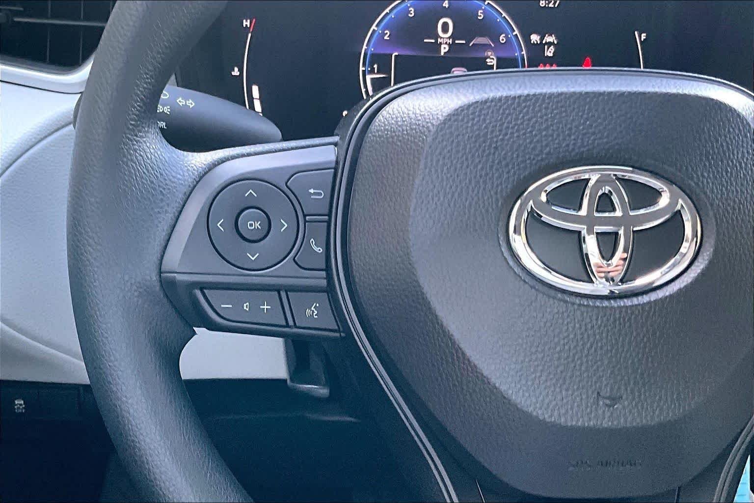 Certified Used 2026 Wind Chill Pearl Toyota L image 24