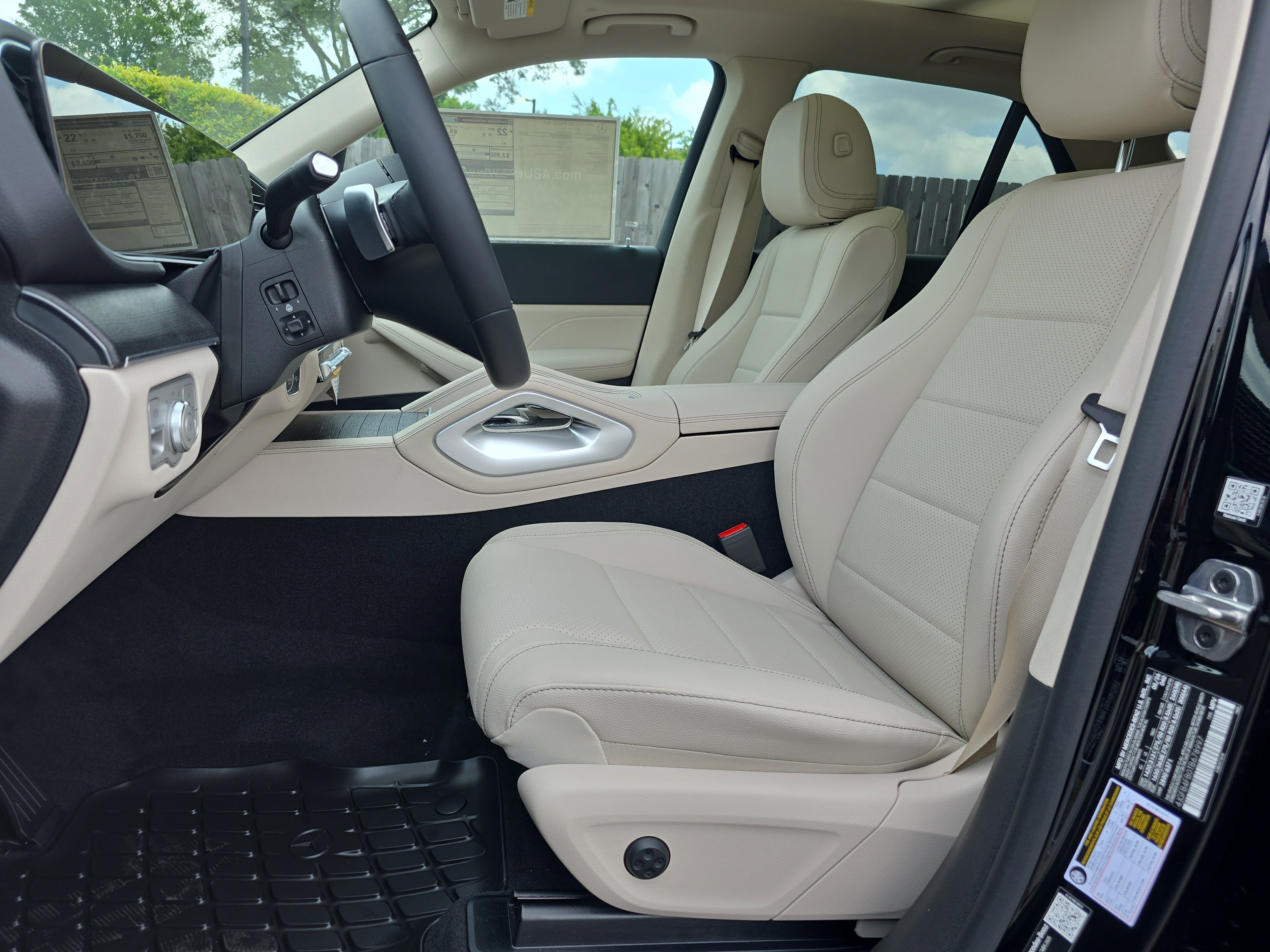 New 2026 Black Mercedes-Benz GLE 350 image 38