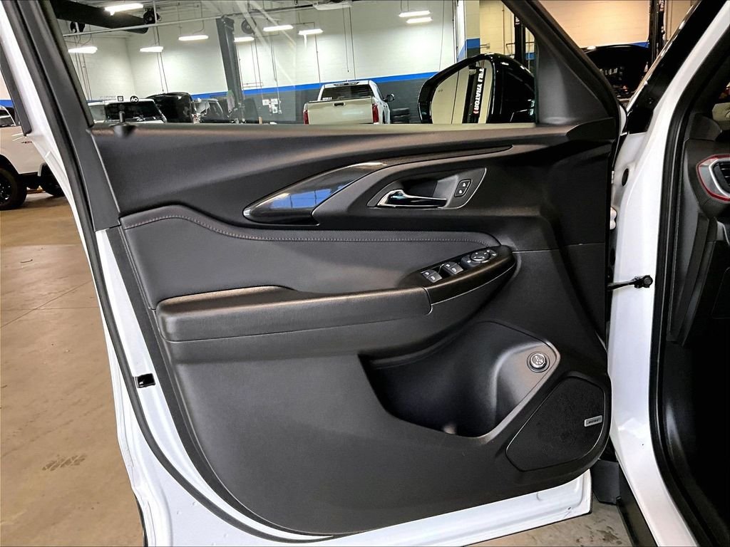 Used 2023 Beige Chevrolet RS image 9