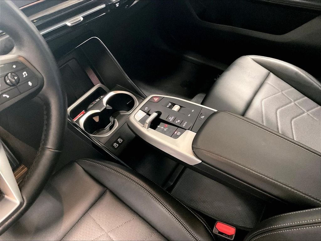Used 2026 Black BMW xDrive28i image 20