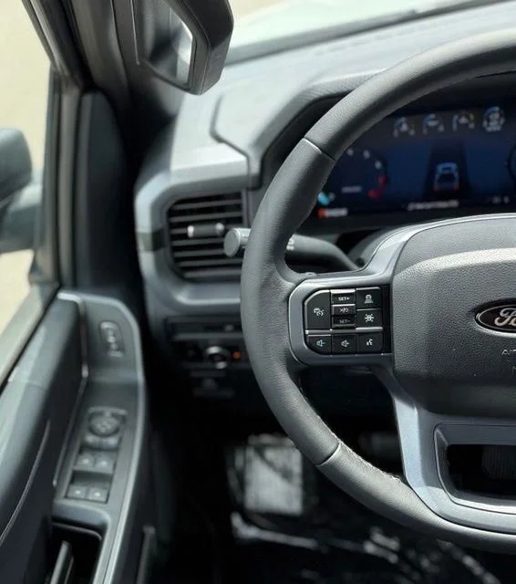 New 2026 Avalanche Ford XLT image 18