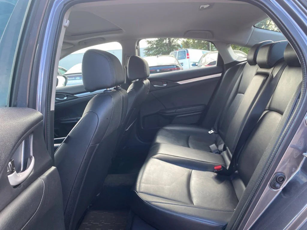 Used 2018  Honda EX-L image 15