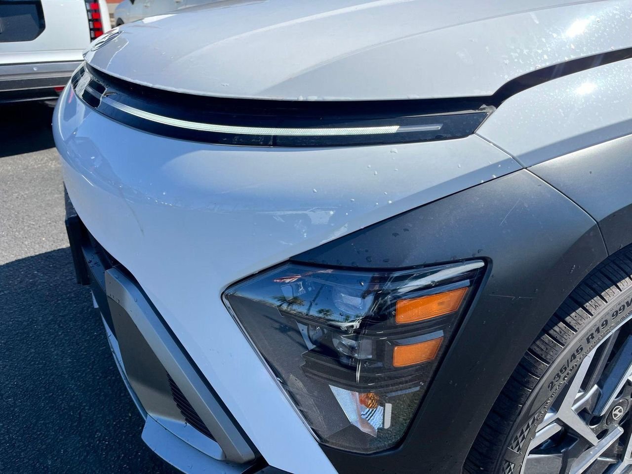 New 2026 White Hyundai SEL Premium FWD image 12