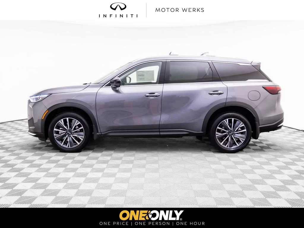 New 2027 GRAPHITE SHADOW INFINITI Luxe AWD image 2