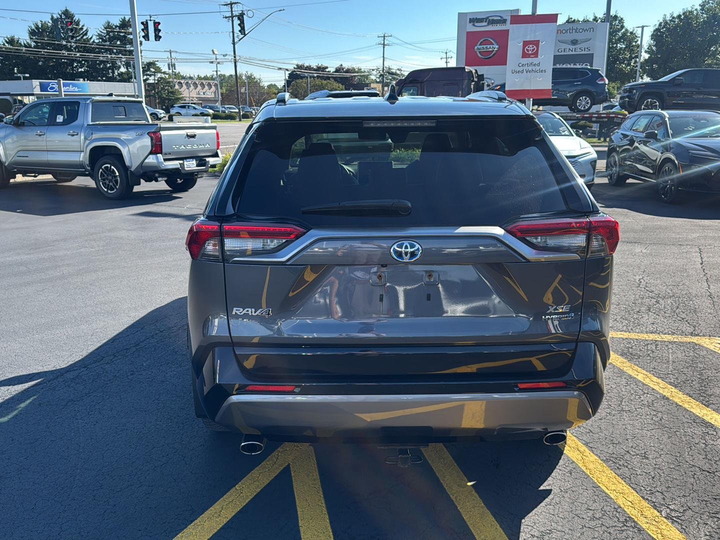 Used 2019 Magnetic Gray Metallic w/Black Roof Toyota XSE image 5