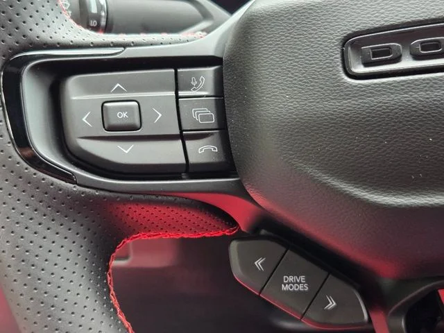 New 2026 Diamond Black Crystal Pearlcoat Dodge R/T image 22
