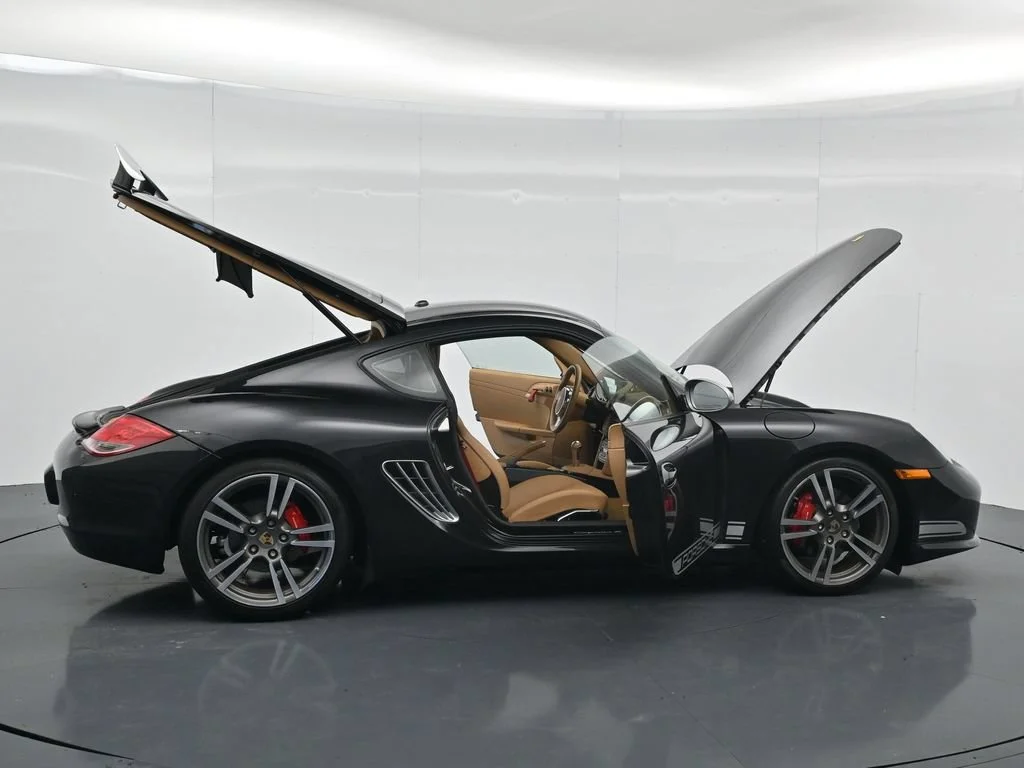 Used 2012 Black Porsche R image 20