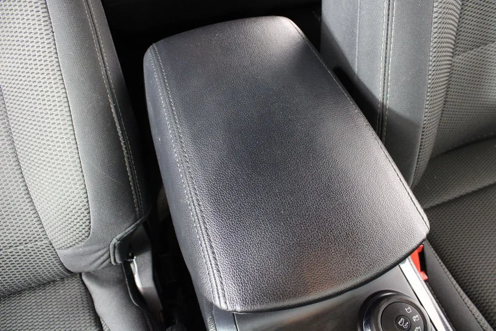 Used 2016 Ingot Silver Ford XLT image 20