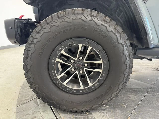 Used 2024 Anvil Clear Coat Jeep Rubicon X image 10